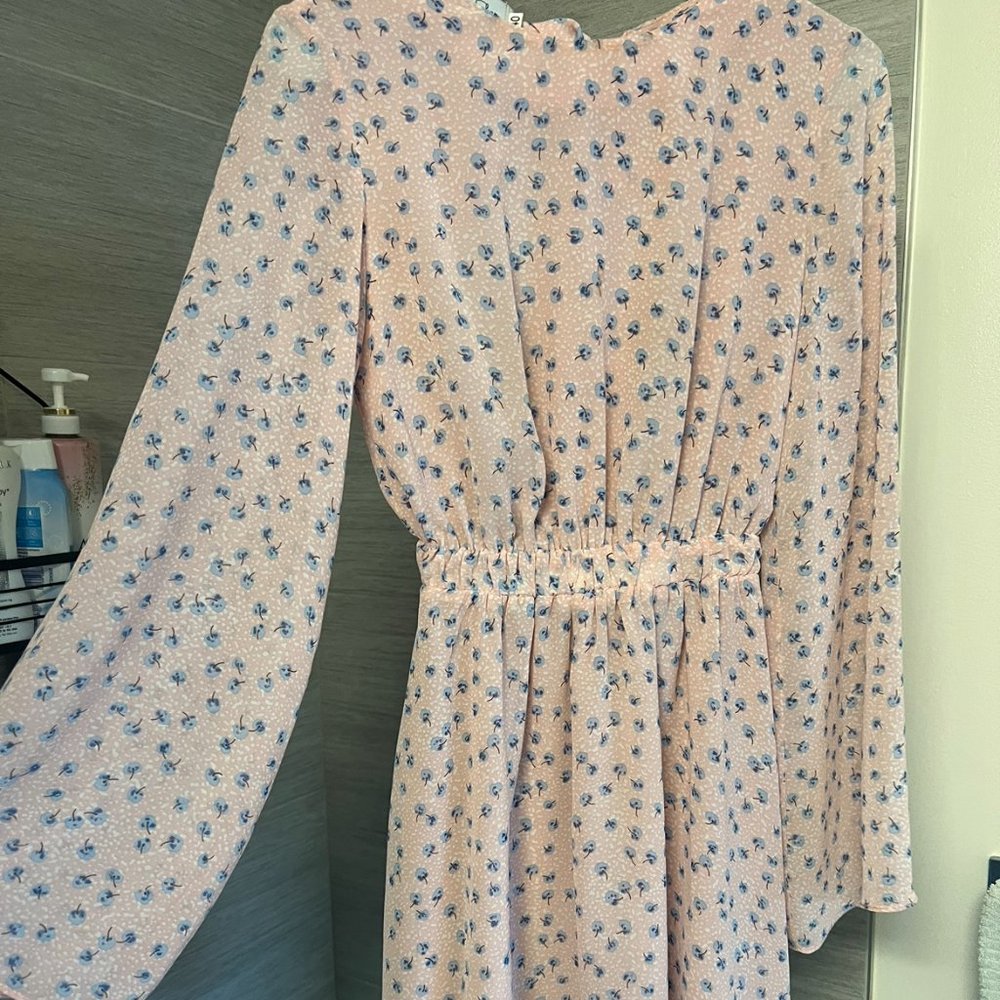 Open Back Long Sleeve Pink Floral Dress XS